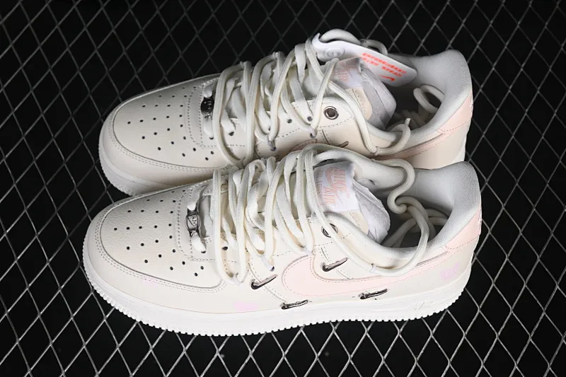 All categories Nk Air Force 1 Air Force series Nk Air Force 1 Low Air Force low-top Nike Air Force 1'07 Low Valentine's Day limited Air Force 1 low-top casual sneakers FV8110-181